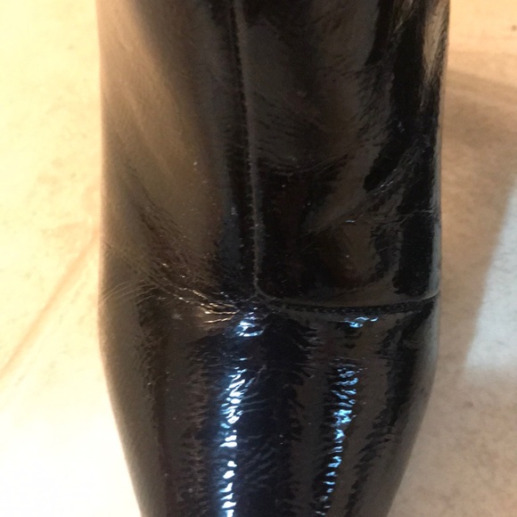 Cute booties - Picture 4 of 4